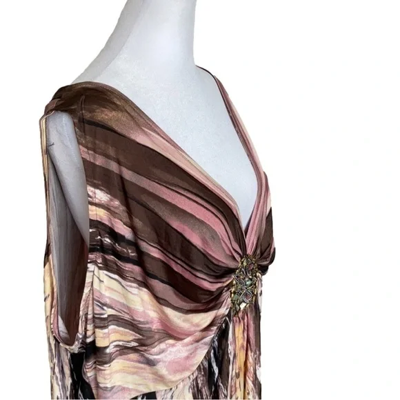 Venus Bejeweled Sleeveless Blouse - Picture 5 of 11